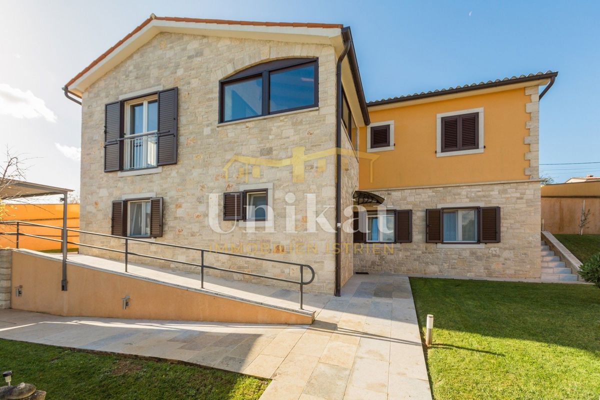 Casa con splendida vista - Vižinada